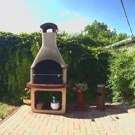 In 54574 Апартаменты