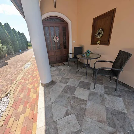 In 54574 Διαμέρισμα *